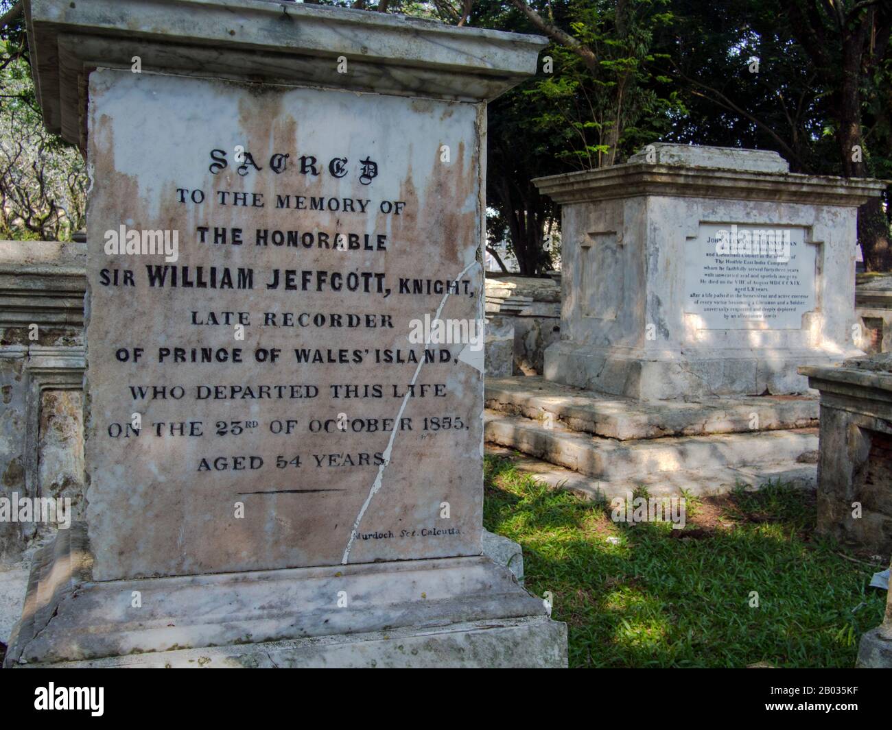 Sir William Jeffcott (Dublino, 1800 – 1855) è stato un giudice. Nel 1849 fu nominato registratore di Singapore e Malacca (Melaka). Nell'ottobre 1855 fu nominato giudice a Bombay, ma morì prima di ricevere la notifica. Il colonnello John Alexander Bannerman (5 giugno 1759 – 8 agosto 1819) fu nominato Governatore dell'Isola del Principe di Galles (Isola di Penang, Malesia) e della Provincia Wellesley (Seberang Perai) (entrambi costituenti l'insediamento di Penang) nel 1817 ed anche Tesoriere dal 1818. Foto Stock