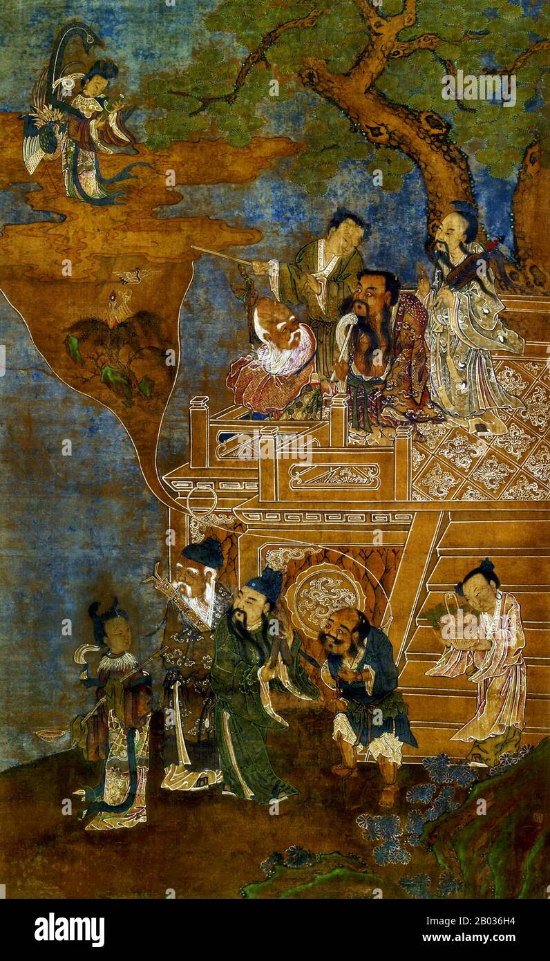 Gli Otto Immortali sono un gruppo di xian leggendario (immortali) nella mitologia cinese, religione popolare e Taoismo. Si ritiene che Gli Otto Immortali siano nati nella dinastia Tang o Song, sebbene siano stati descritti per la prima volta nella dinastia Yuan, il cui nome è molto probabile dopo Gli Otto Studiosi Immortali degli Han. I Nomi Degli Immortali Erano: He Xiangu; Cao Guojiu; Li Tieguai; Lan Caihe; Lu Dongbin; Han Xiangzi; Zhang Guolao; Zhongli Quan. Si diceva che ognuno di loro possedevano uno strumento con il quale potevano trasferire il proprio potere e conferire la vita o distruggere il male, conosciuto Foto Stock