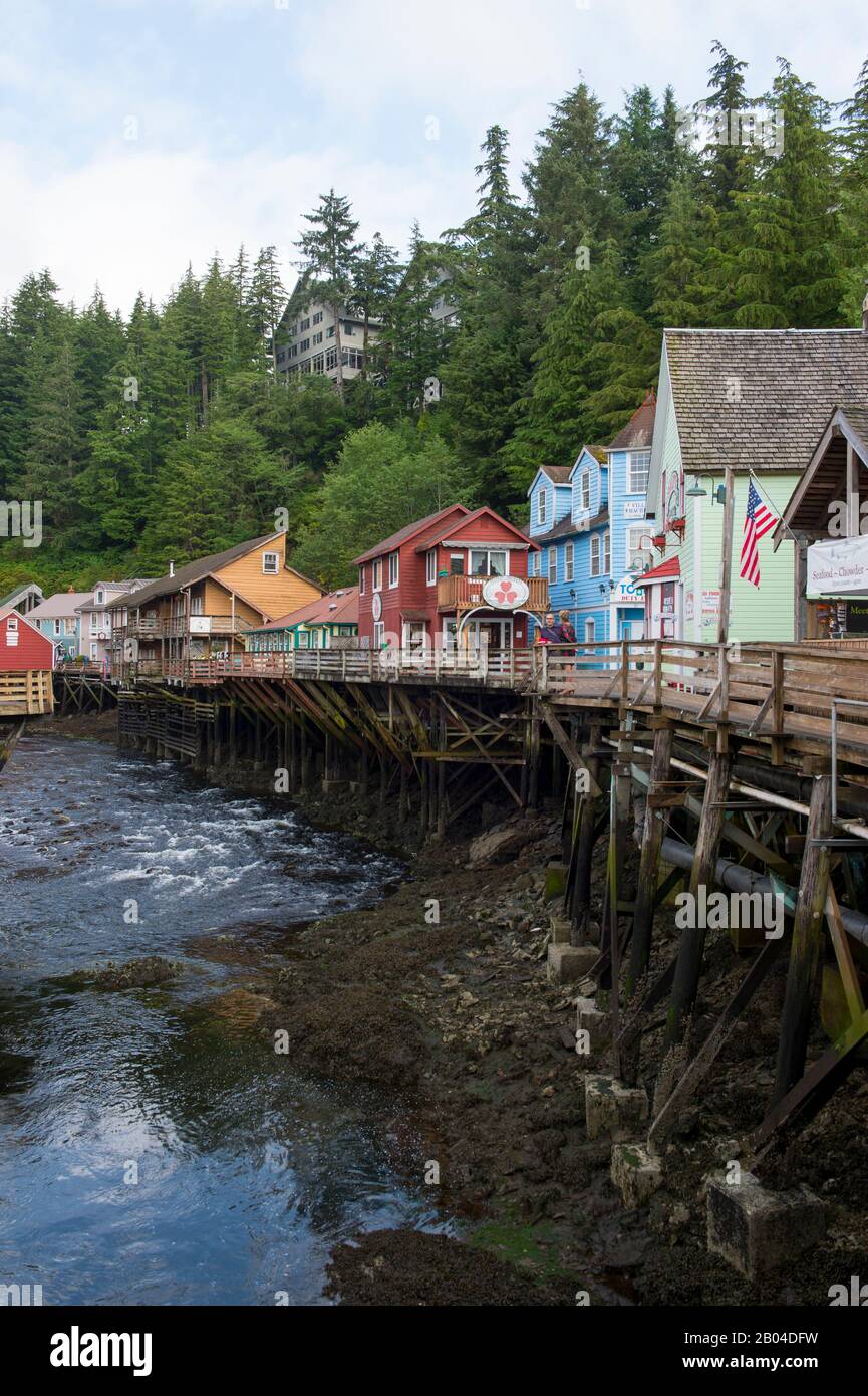 Vista di Creek Street, l'ex quartiere a luci rosse di Ketchikan, Alaska sud-orientale, Stati Uniti. Foto Stock