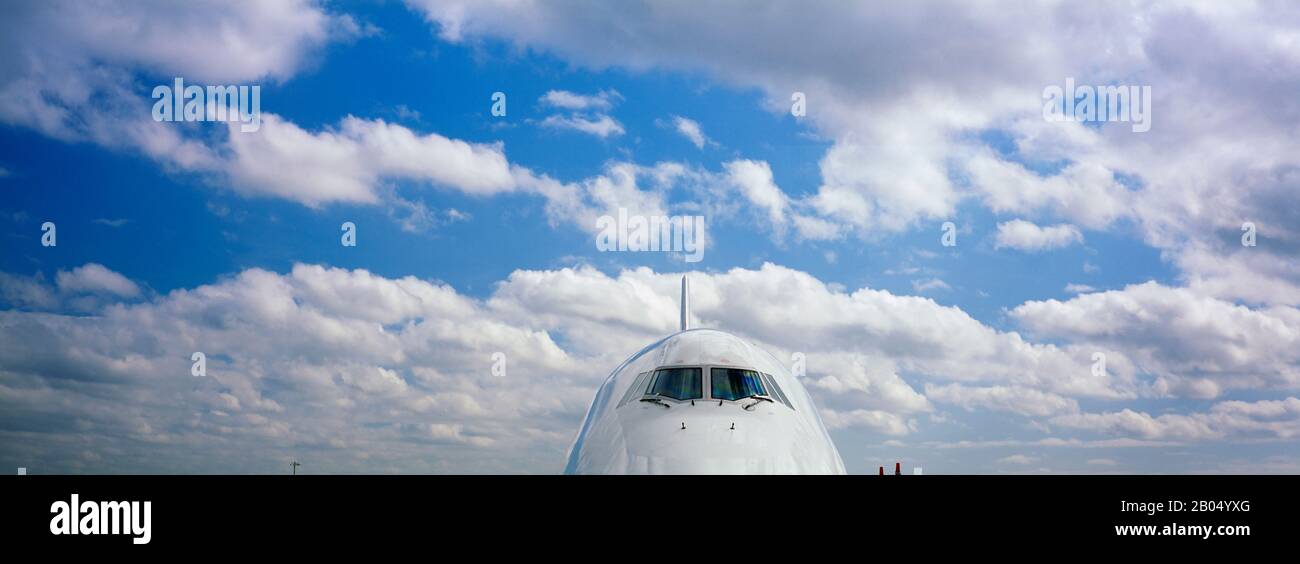 Vista in alto di un aereo, Boeing 747, Londra, Inghilterra Foto Stock