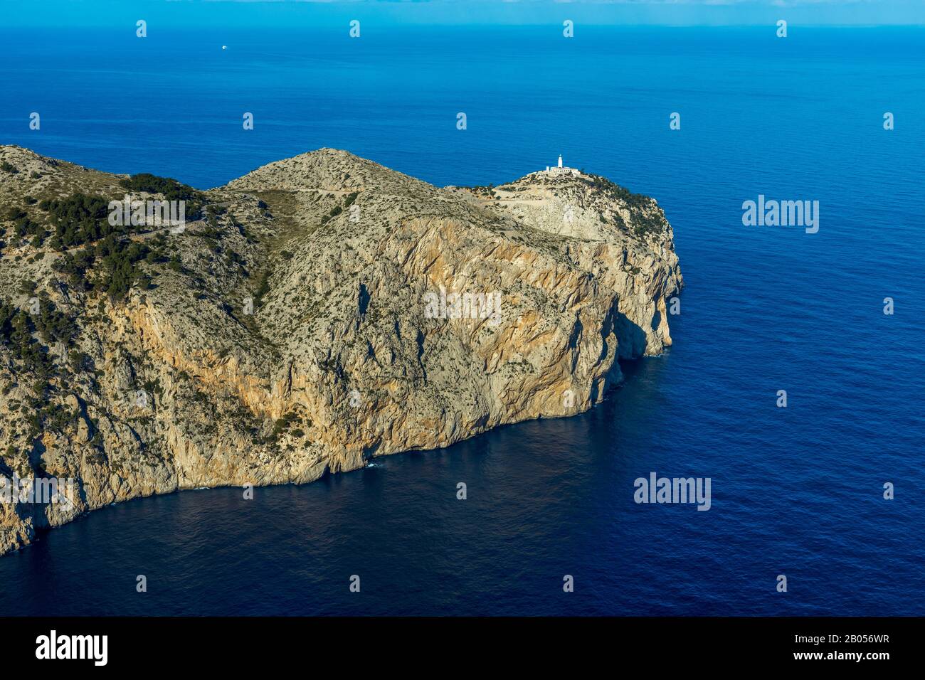 Foto aerea, penisola di Cap Formentor, Far de Formentor, faro, Pollença, Maiorca, Isole Baleari, Spagna, Europa, piattaforma di osservazione, Baleari i Foto Stock