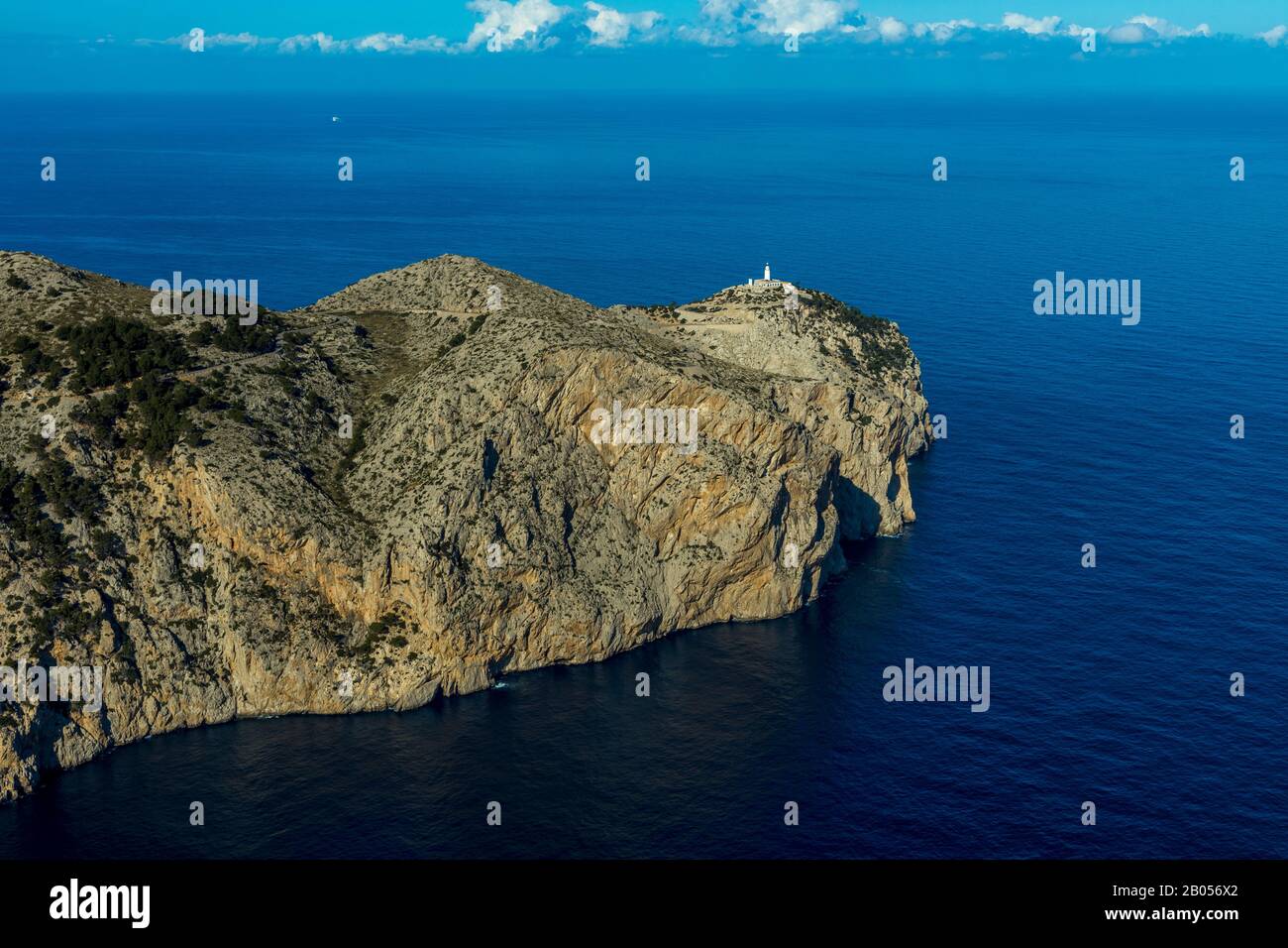 Foto aerea, penisola di Cap Formentor, Far de Formentor, faro, Pollença, Maiorca, Isole Baleari, Spagna, Europa, piattaforma di osservazione, Baleari i Foto Stock