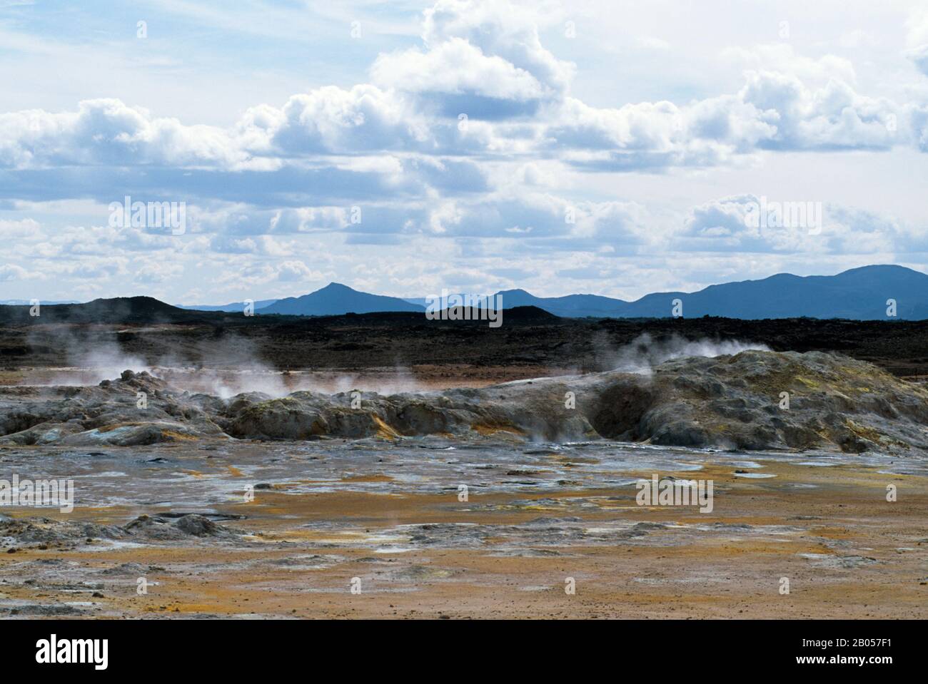 ISLANDA, AREA DEL LAGO MYVATN, AREA VULCANICA NAMASKARD, DEPOSITI DI ZOLFO Foto Stock