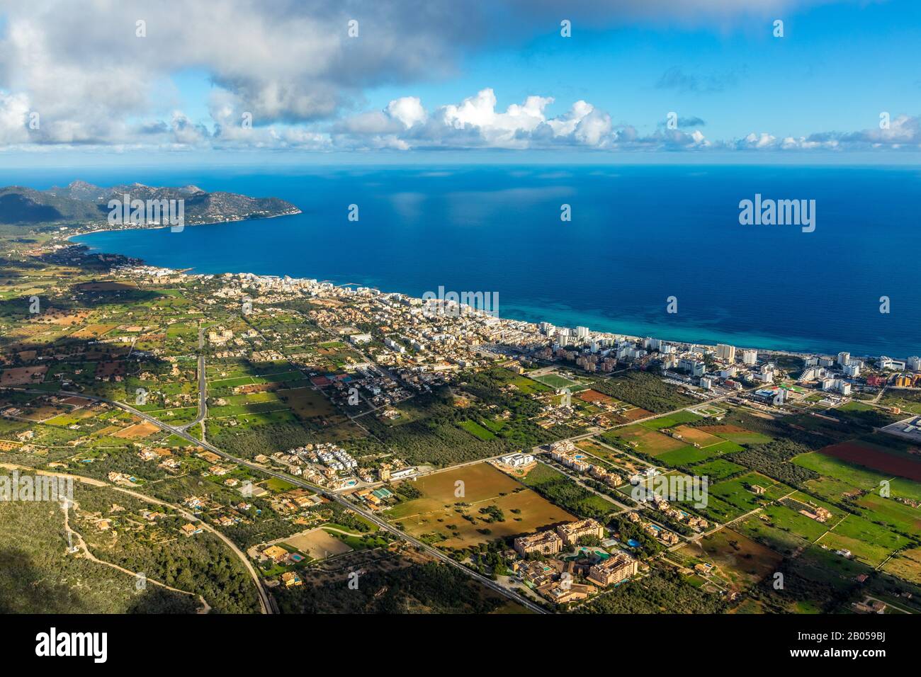 Vista aerea, Port Nou con strutture alberghiere, Son Servera, Isole Baleari, Spagna, Europa, Maiorca, Isole Baleari, ES, Espana, gastronomia, terra ta Foto Stock