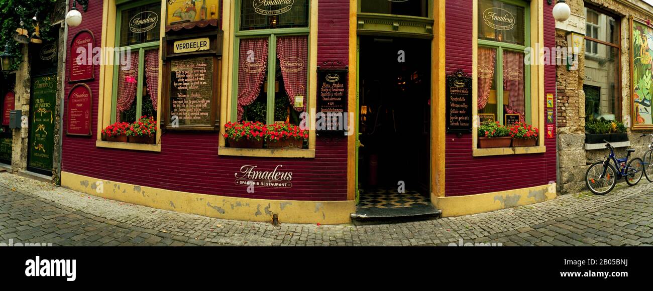 Facciata di un ristorante, Patershol, Gand, Fiandre Orientali, Regione fiamminga, Belgio Foto Stock