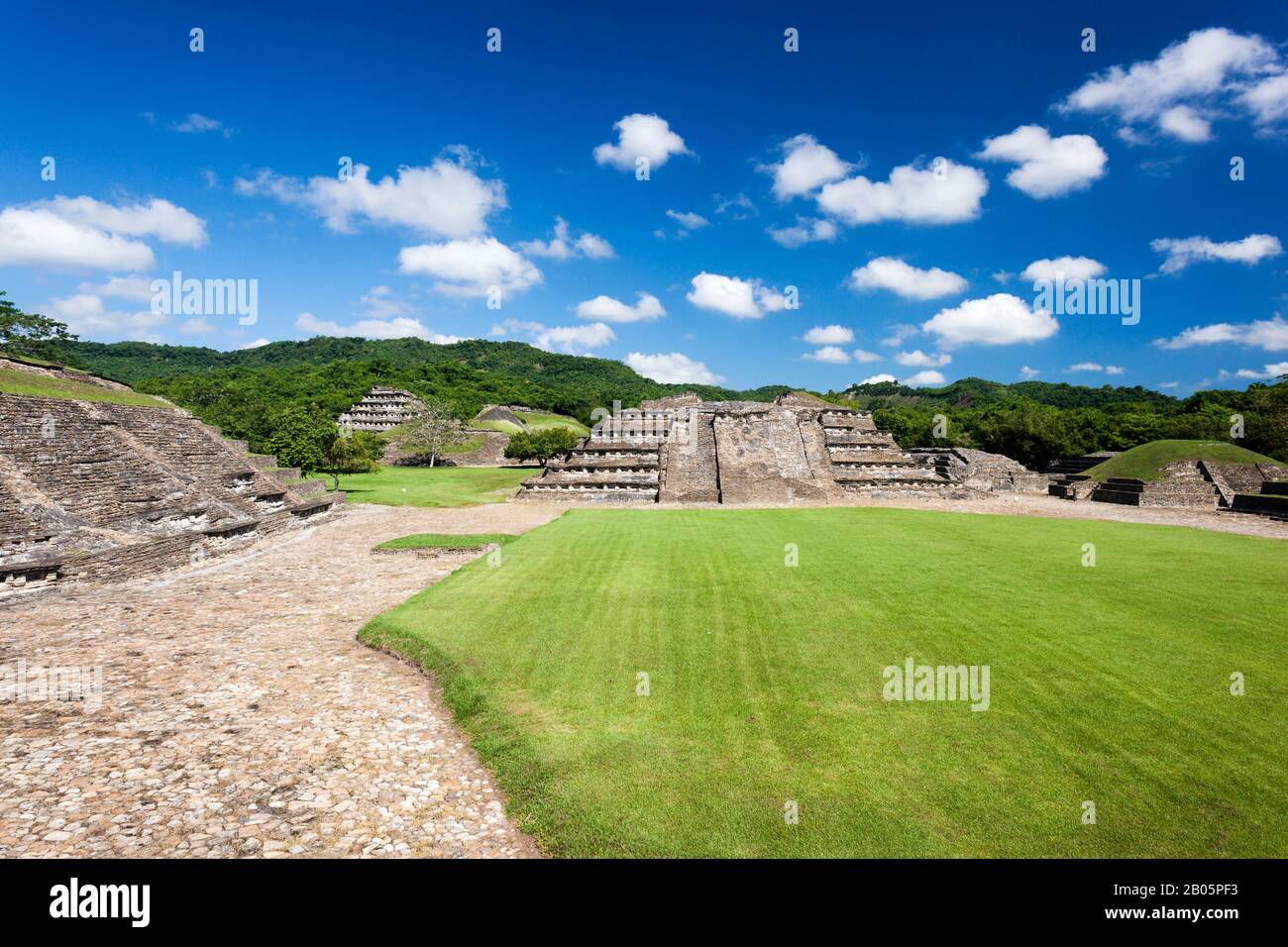 Gruppo Arroyo di El Tajin, il più importante sito archeologico della Mesoamerica nord-orientale, rovine Maya, Veracruz, Messico, America Centrale Foto Stock