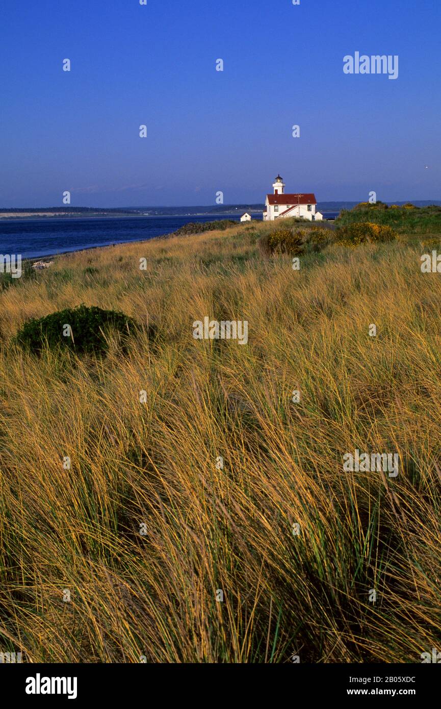 USA, WASHINGTON, PORT TOWNSEND, FORT WORDEN STATE PARK, VISTA DEL FARO WILSON POINT Foto Stock