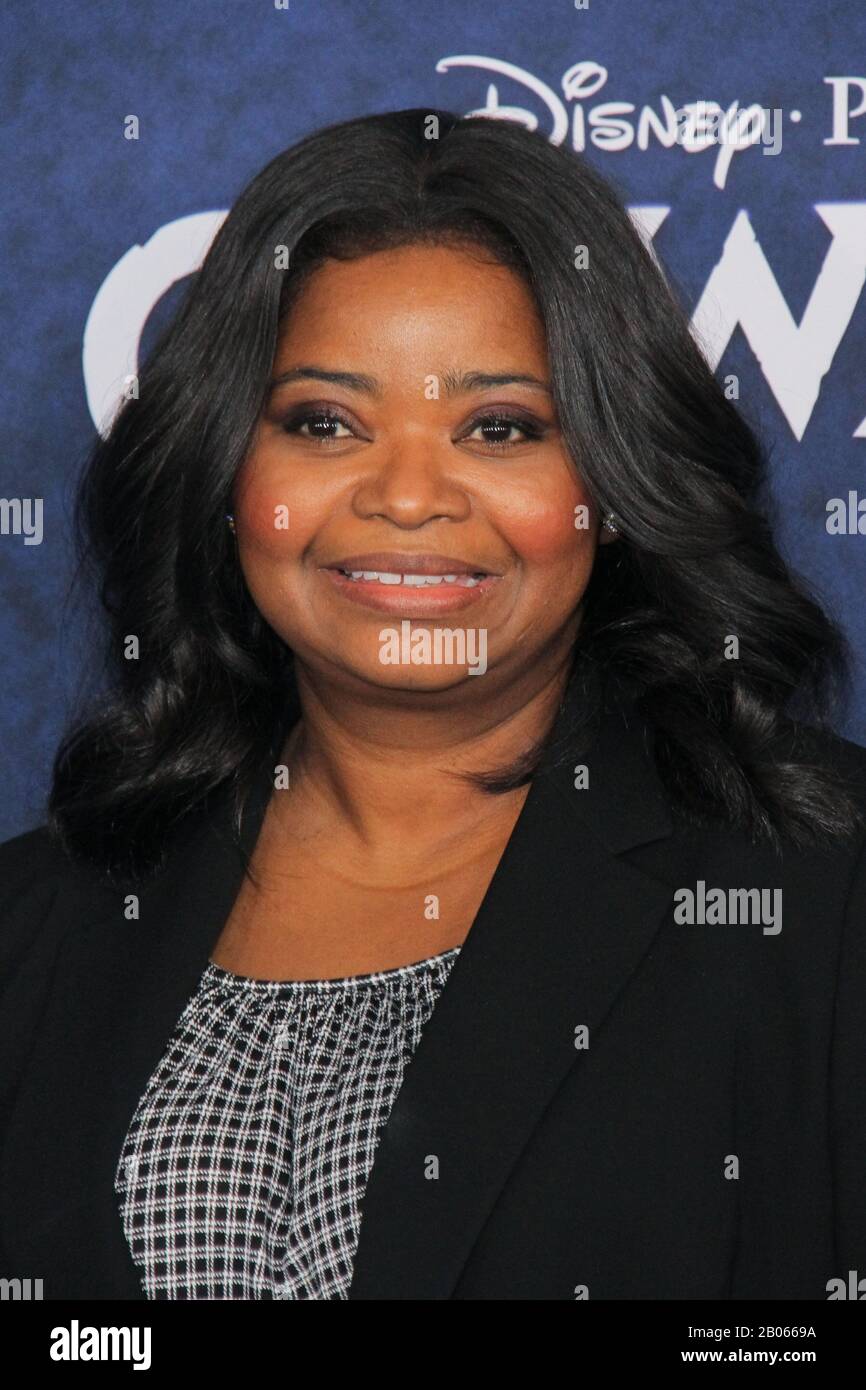 Los Angeles, Stati Uniti. 18th Feb, 2020. Octavia Spencer alla "Onward" World Premiere tenutasi presso l'El Capitan Theatre di Los Angeles, California, 18 febbraio 2020. Photo Credit: Joseph Martinez/Picturelux Credit: Picturelux/The Hollywood Archive/Alamy Live News Foto Stock