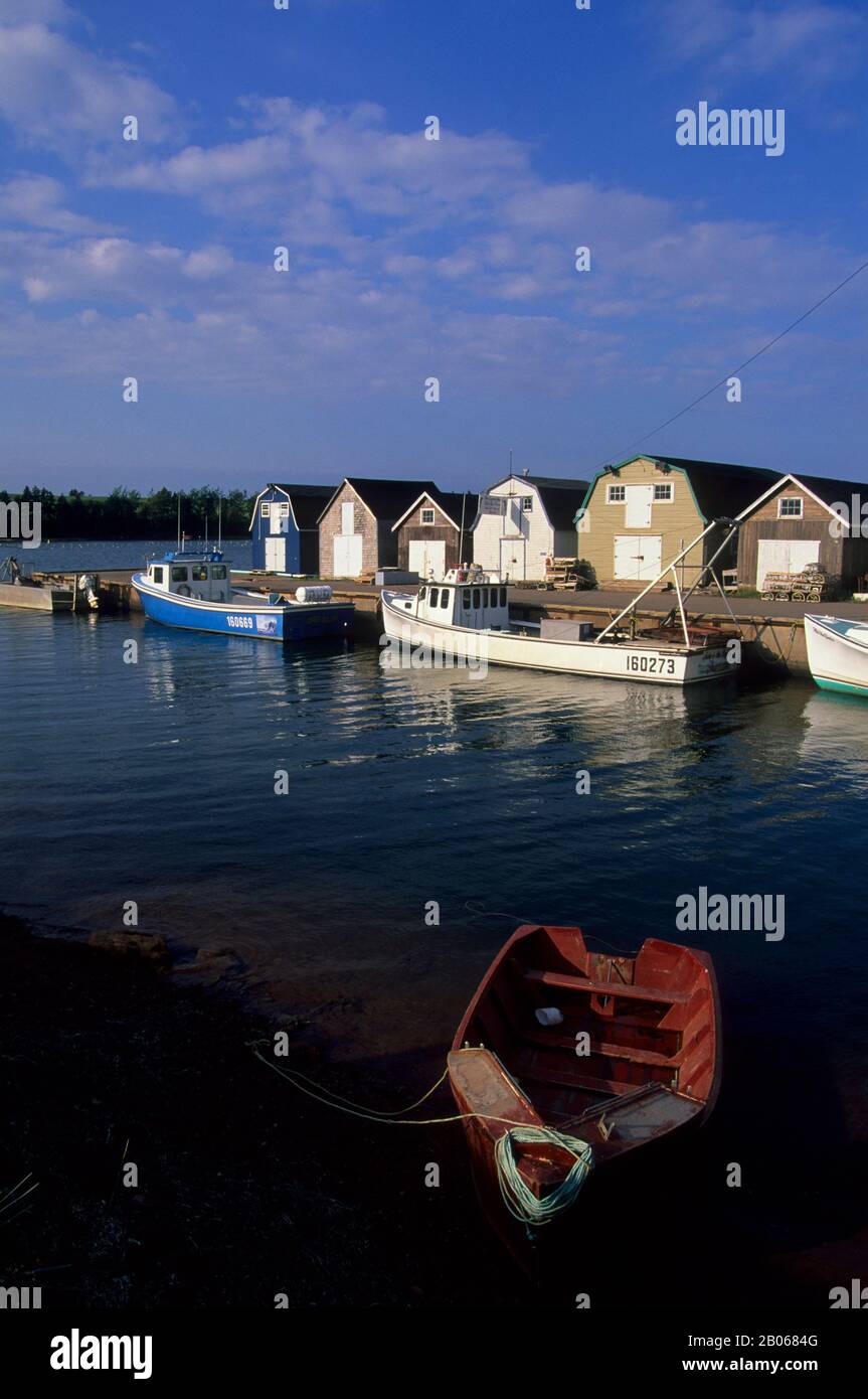 CANADA, PRINCE EDWARD ISLAND, VICINO AL FIUME FRANCESE, PICCOLO PORTO DI PESCATORI Foto Stock