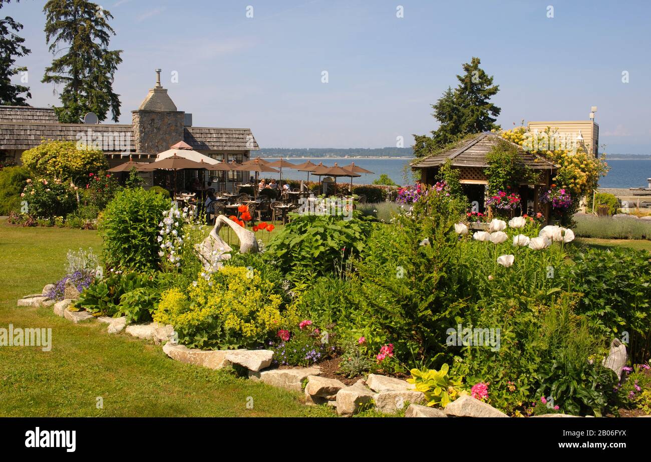 CANADA, BRITISH COLUMBIA, VANCOUVER ISLAND VICINO A COURTENAY, KINGFISHER RESORT AND SPA Foto Stock