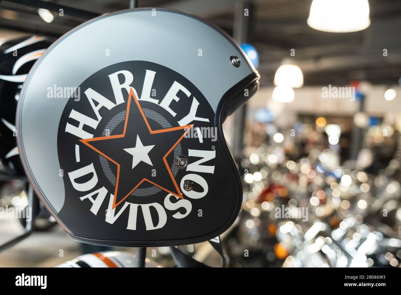 Casco Harley-Davidson in esposizione a Reading Berkshire England Showroom Foto Stock
