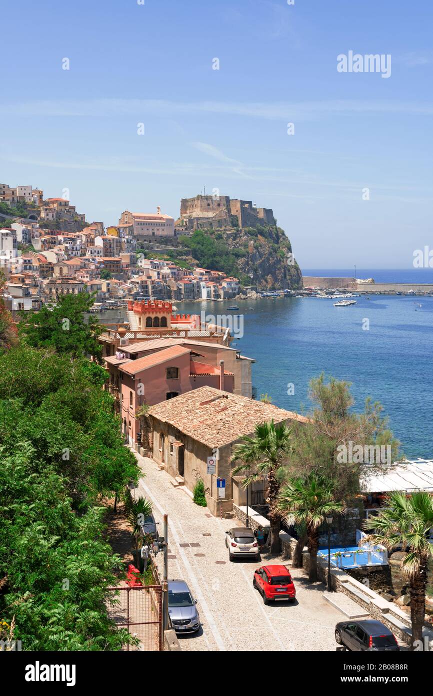 Grande prospettiva su Tropea, Calabria, Italia. Foto Stock