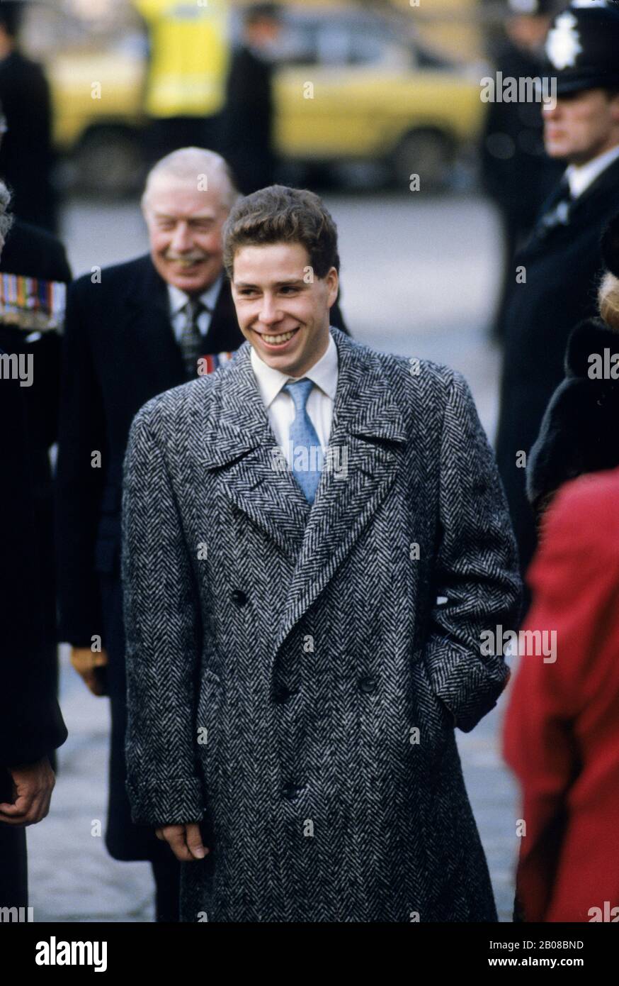Viscount Linley Arriva All'Abbazia Di Westminster, Londra, Inghilterra, Luglio 1985 Foto Stock