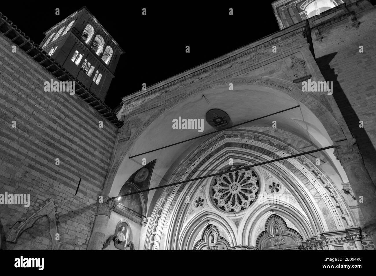 Assisi, Umbria, Perugia, La Basilica Di San Francesco. La Chiesa Superiore. Vista Foto Stock