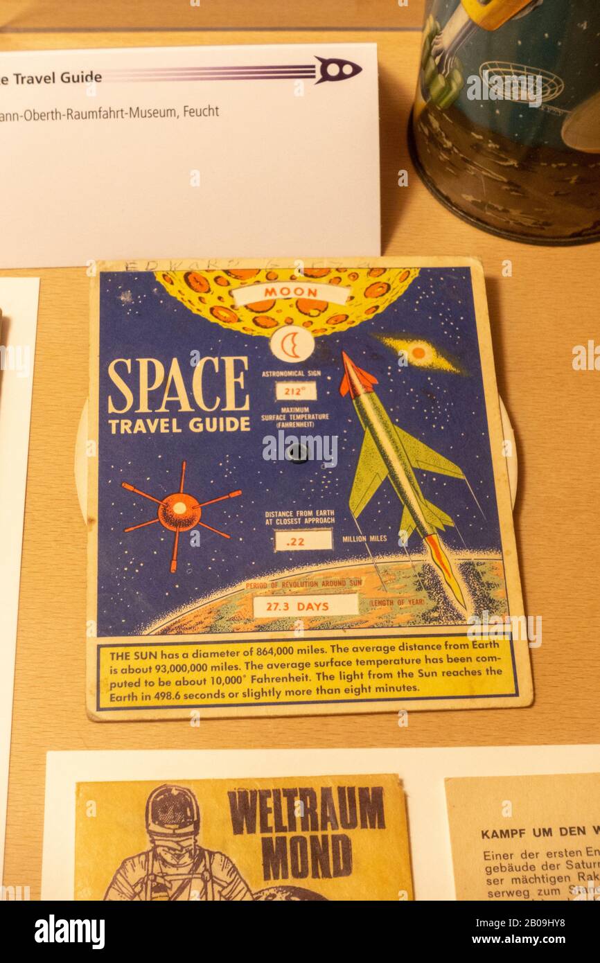 A Swift 'Guida di viaggio dello spazio' (1958) nel Museo delle Comunicazioni (parte del Museo dei Trasporti di Norimberga), Norimberga, Germania. Foto Stock