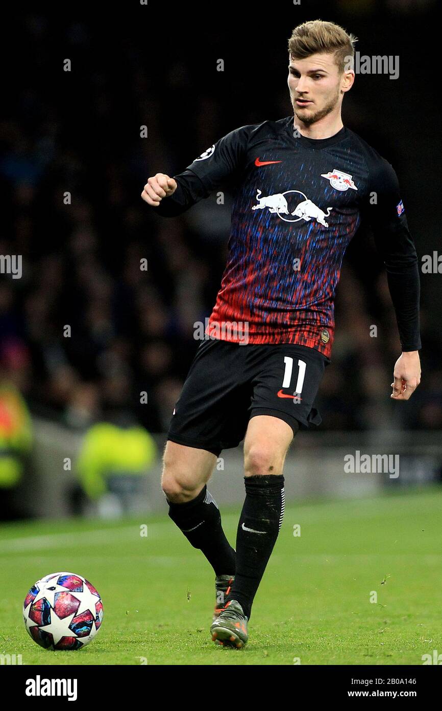 Londra, Regno Unito. 19th Feb, 2020. Timo Werner del RB Lipsia in azione. UEFA Champions League, turno di 16, 1st leg match, Tottenham Hotspur v RB Leipzig al Tottenham Hotspur Stadium di Londra mercoledì 19th febbraio 2020. Solo uso editoriale, licenza richiesta per uso commerciale. Nessun uso nelle scommesse, nei giochi o in un singolo club/campionato/player publications . pic by Steffan Bowen/Andrew Orchard sports photography/Alamy Live News Credit: Andrew Orchard sports photography/Alamy Live News Foto Stock