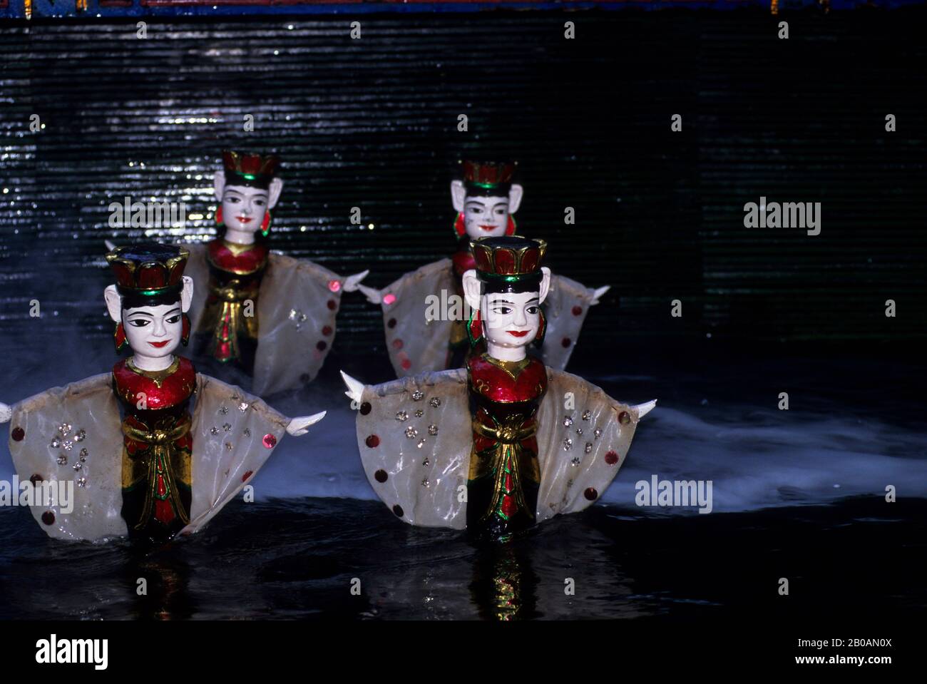 VIETNAM, HO CHI MINH CITY (SAIGON), SPETTACOLO DI MARIONETTE D'ACQUA Foto Stock