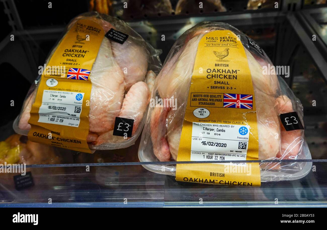 Sezione M&S Foodhall Meat Foto Stock