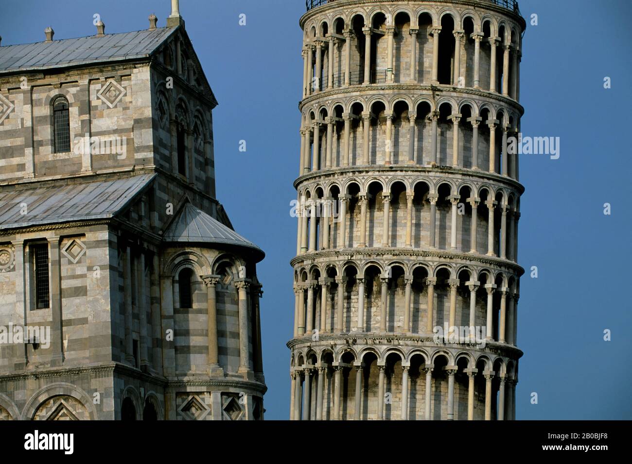 ITALIA, PISA, DUOMO E TORRE PENDENTE DI PISA Foto Stock
