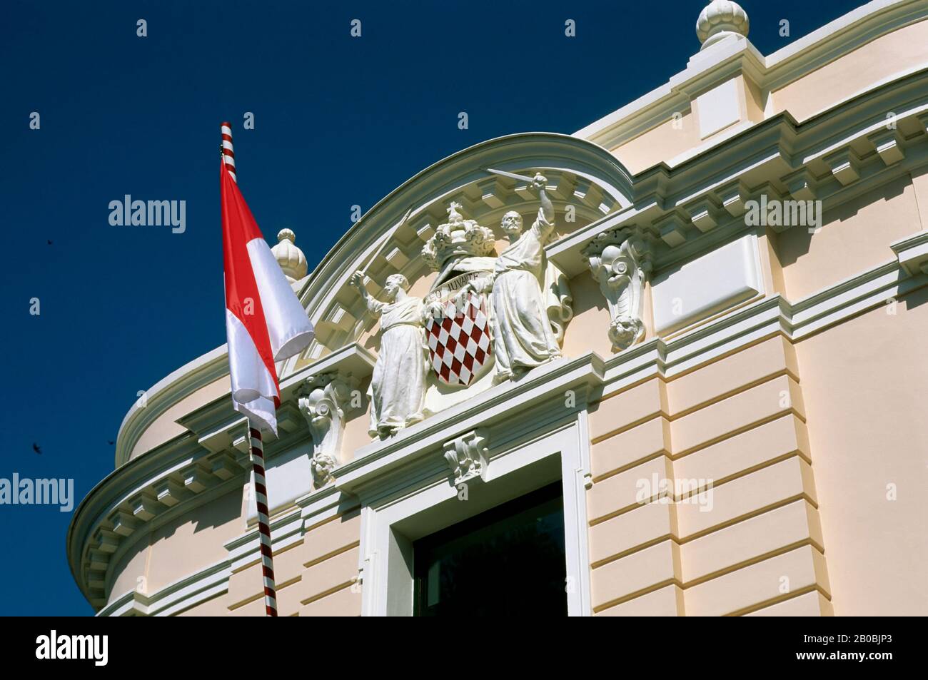 MONACO, MONTE CARLO, CREST E BANDIERA Foto Stock