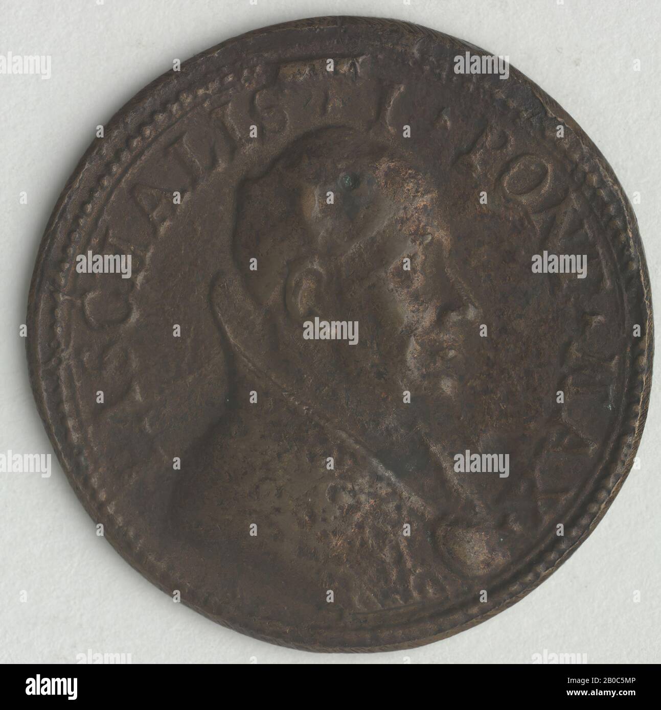 Artista sconosciuto, Medaglia Pasquale II, 1800-1900, bronzo, 1 7/16 in. (3,6 cm.) Foto Stock