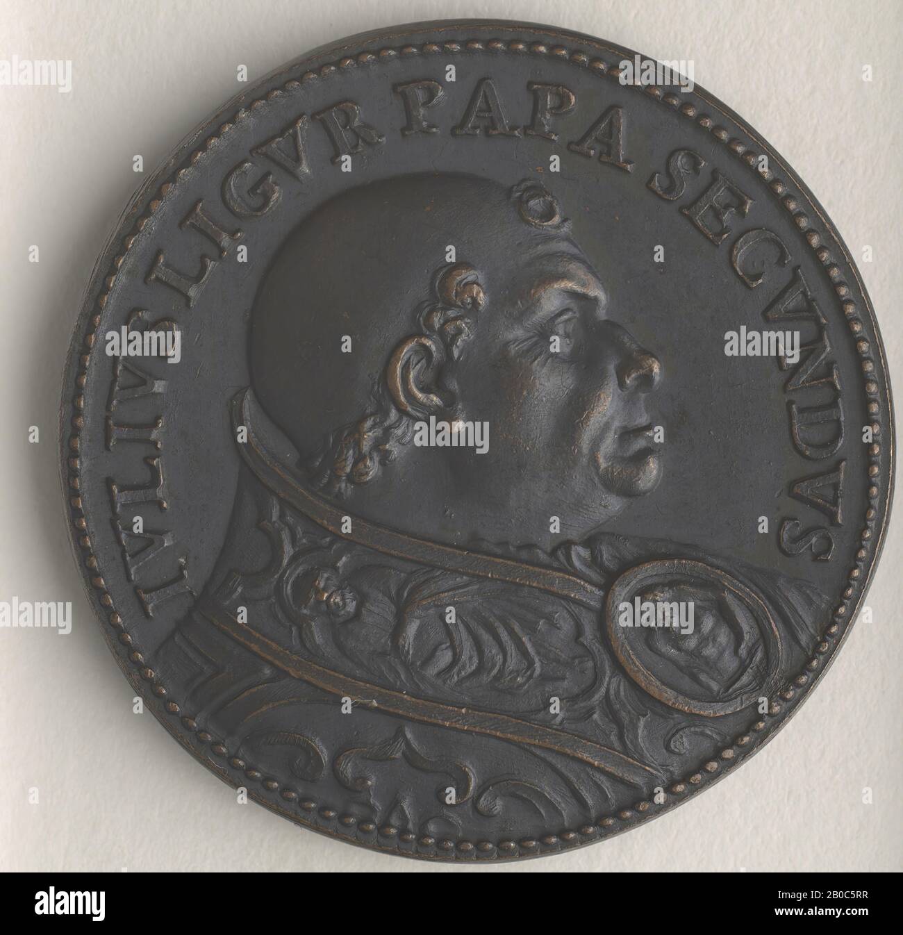 Artista sconosciuto, Julius II, n.d., bronzo, 1 3/8 in. (3,5 cm.) Foto Stock