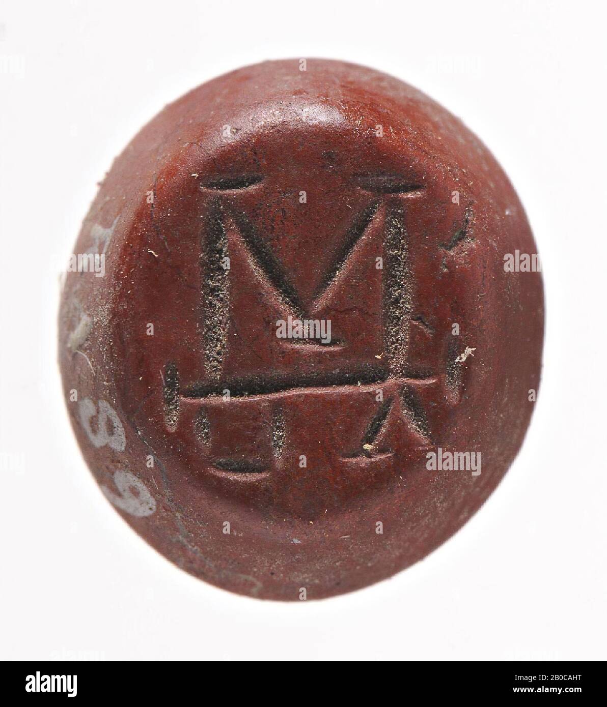 Placca, rotonda, monogramma, sigillo, placca, pietra, diaspro (rosso), 1,1 cm, Egitto Foto Stock