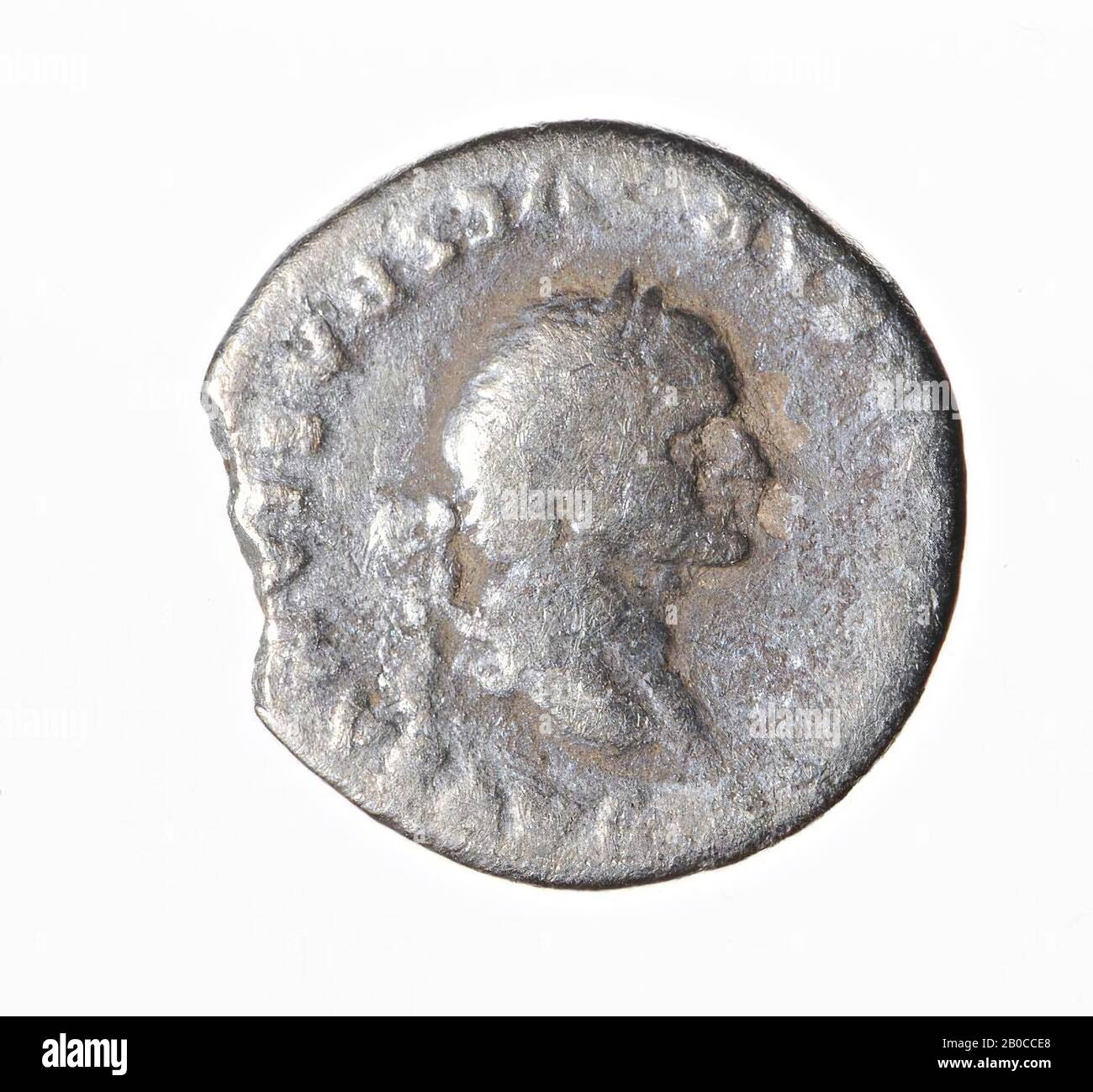 VZ: Laurelled Head n.r., IMP CAESAR VESPASIANUS AUG, Kz: Seduta personificazione n.l. PON MAX TR P COS V, moneta, denaro, Vespasiano, metallo, argento, diam. 18 mm, peso 2,65 gr, Roman 73-75, Olanda, Utrecht, Bunnik, Vechten Foto Stock