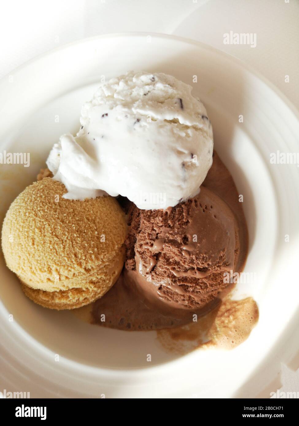 Delizioso gelato a spicchio bianco Foto Stock