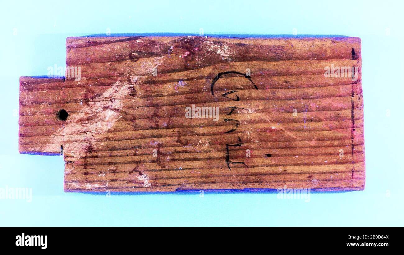 Plank, rettangolo, illeggibile, mummia-etichetta, legno, 14 x 6,3 cm, periodo greco-romano, Egitto Foto Stock