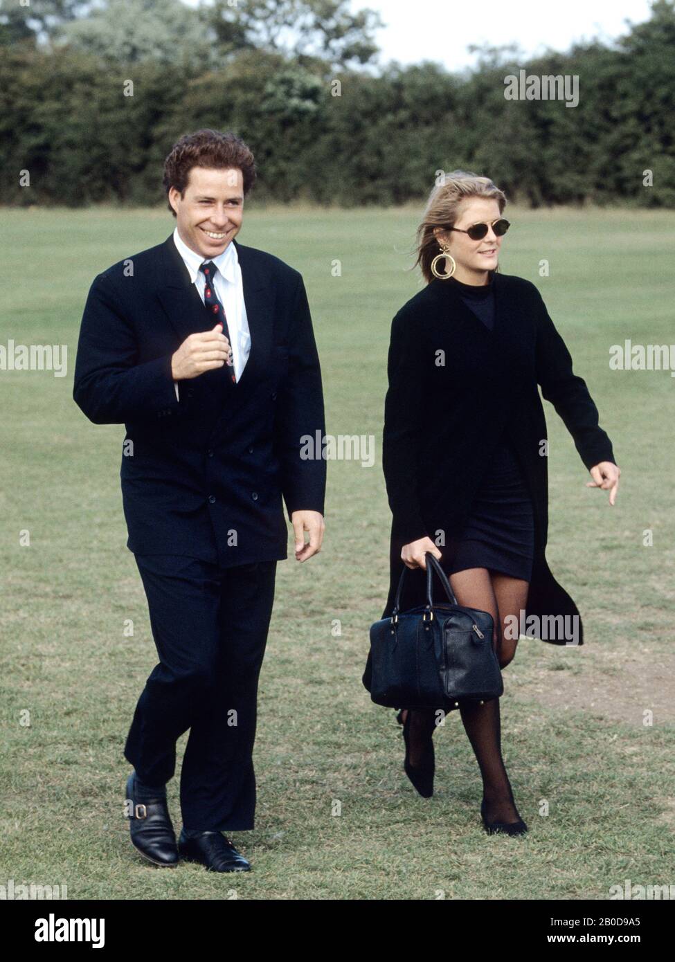 Lord Linley, 2nd Conte di Snowdon e la ragazza Serena Stanhope al Royal Berkshire Polo Club, Inghilterra Agosto 1992 Foto Stock