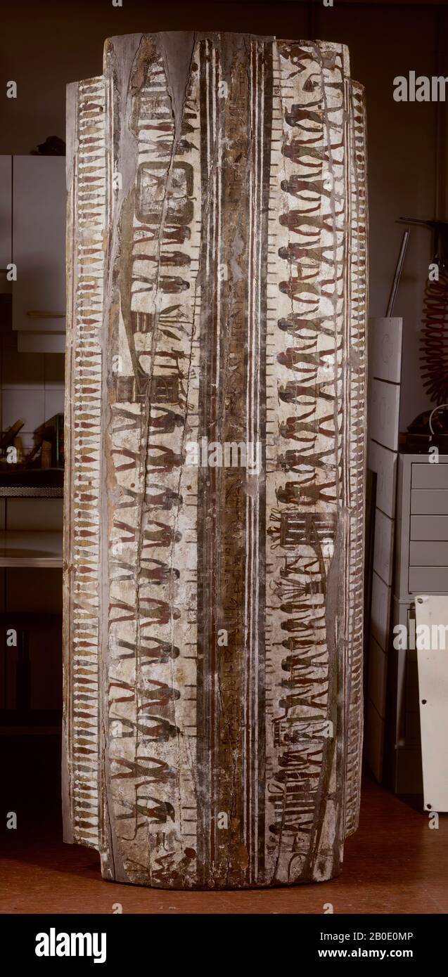 Egitto, mummy box, legno, policromia, 86 x 79 x 210 cm, Tardo Periodo, dinastia 26th, 650-625 a.C., Egitto Foto Stock