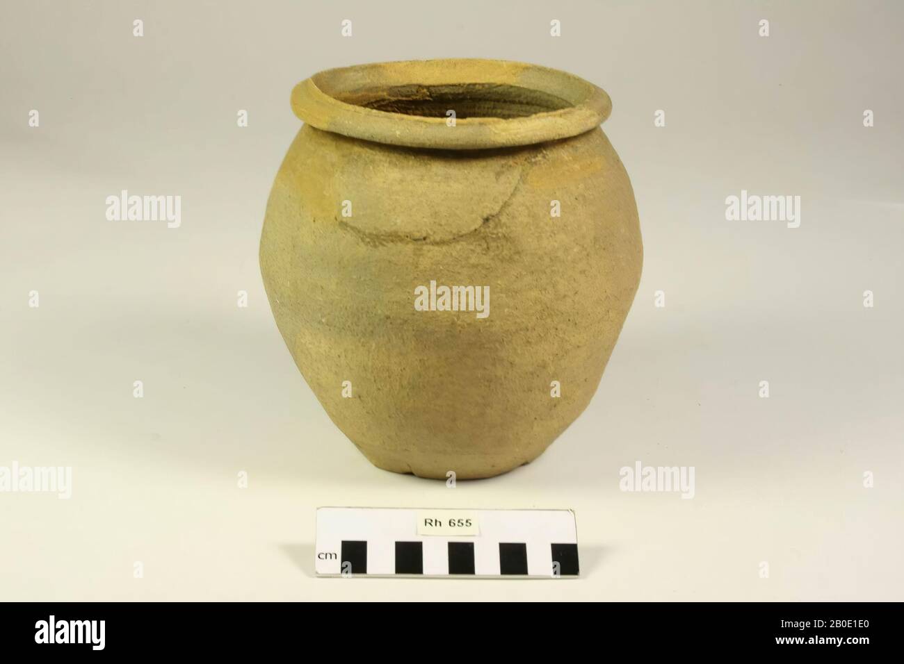 Paesi Bassi Medioevo, uovo vaso, ceramica, h, 16,5 cm, diam, 14 cm, vmeb, Paesi Bassi, Utrecht, Rhenen, Rhenen, grave 655 Foto Stock