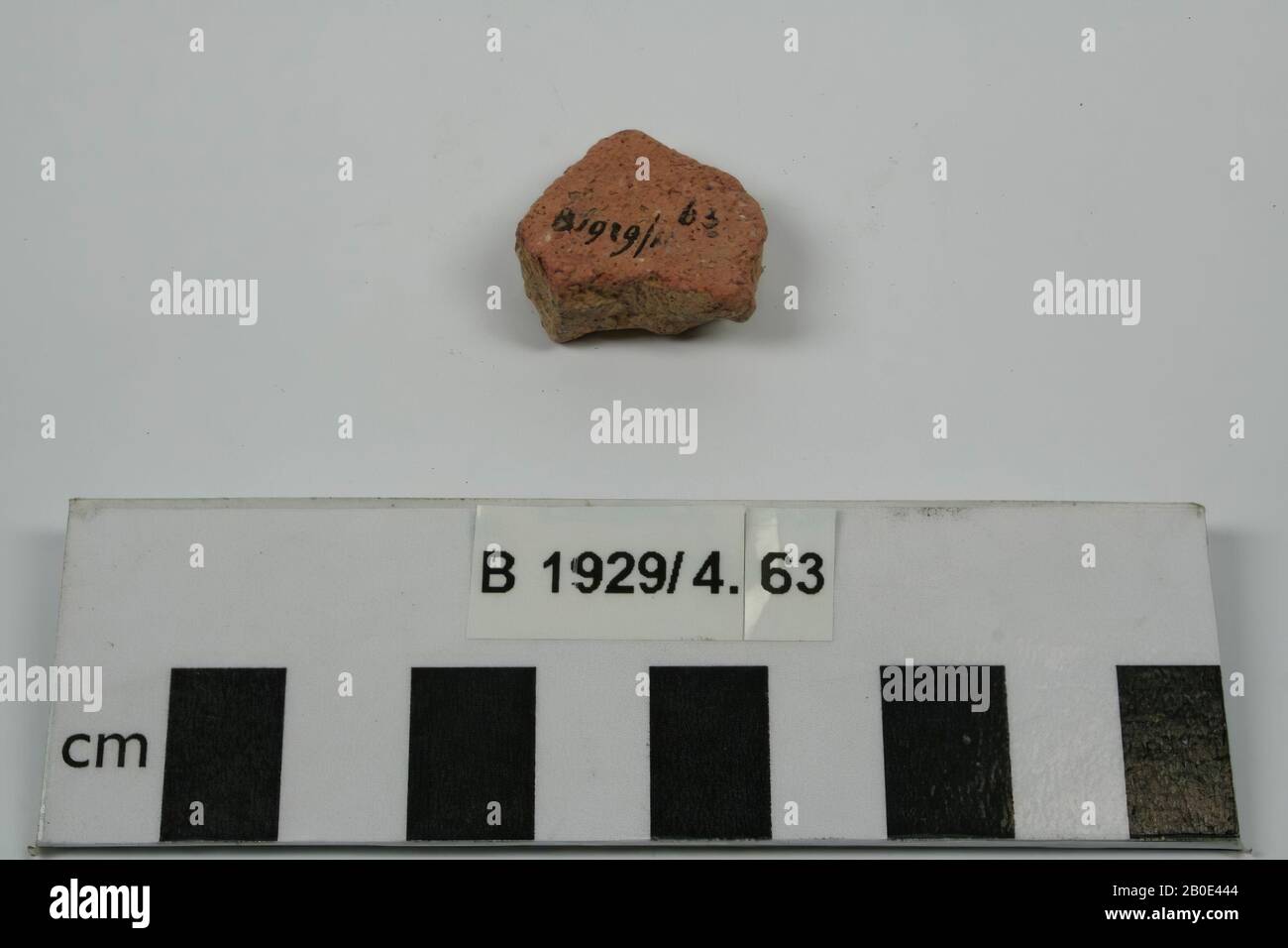 Una bara di terracotta, vasellame, terracotta, L 1,7 cm, B 2,3 cm, Israele ?, Palestina Foto Stock