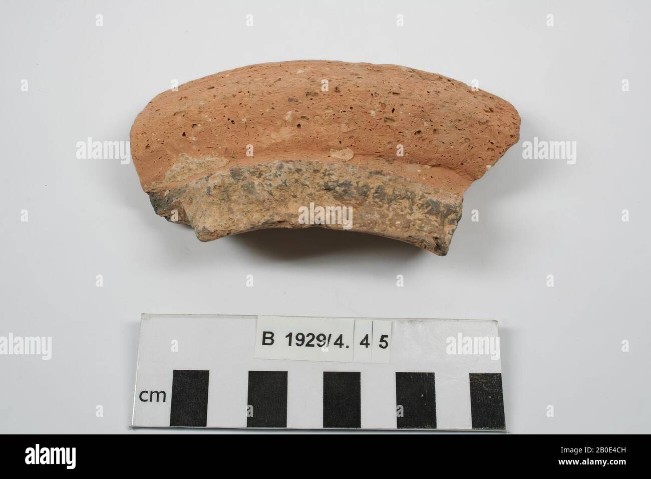 Un bordo di terracotta di una brocca, stoviglie, terracotta, B 11,5 cm, Periodo ellenistico 332-63 a.C., Giordania Foto Stock