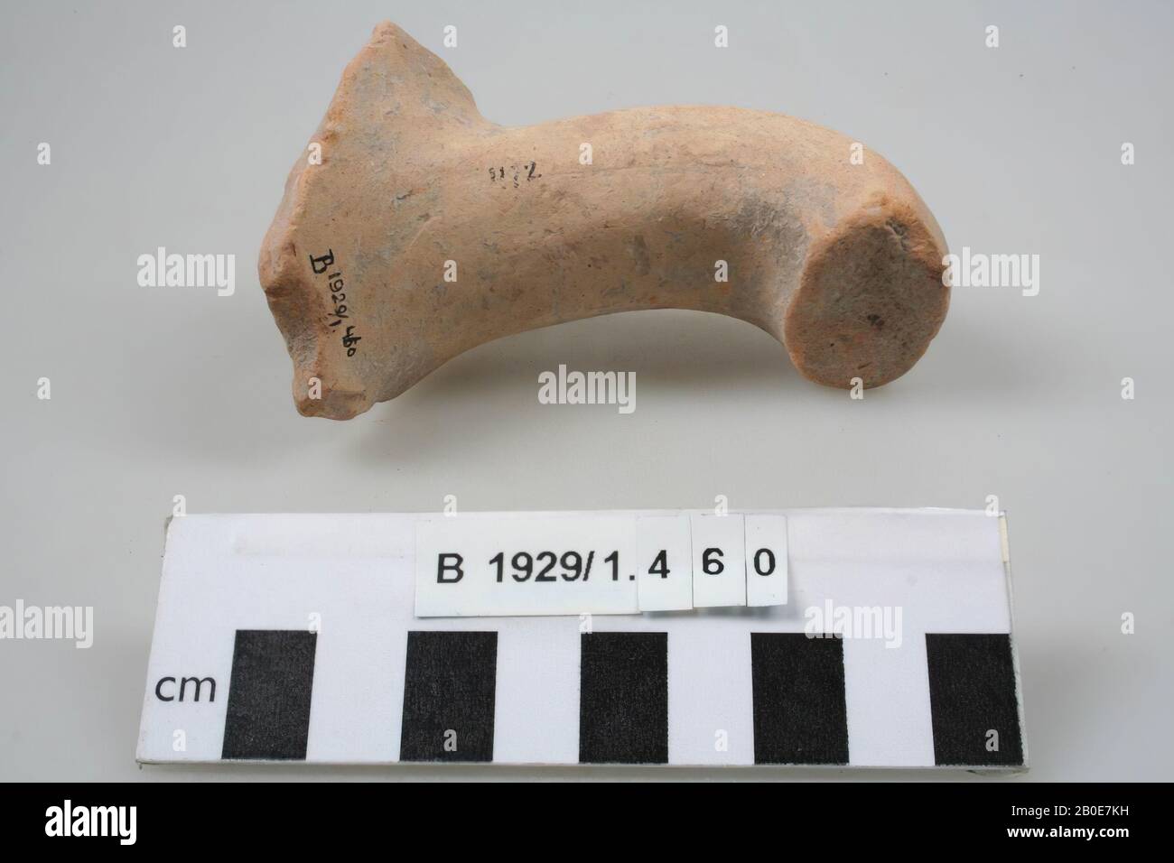 Un frammento di orecchio, vasellame, terracotta, L 10 cm, Palestina Foto Stock
