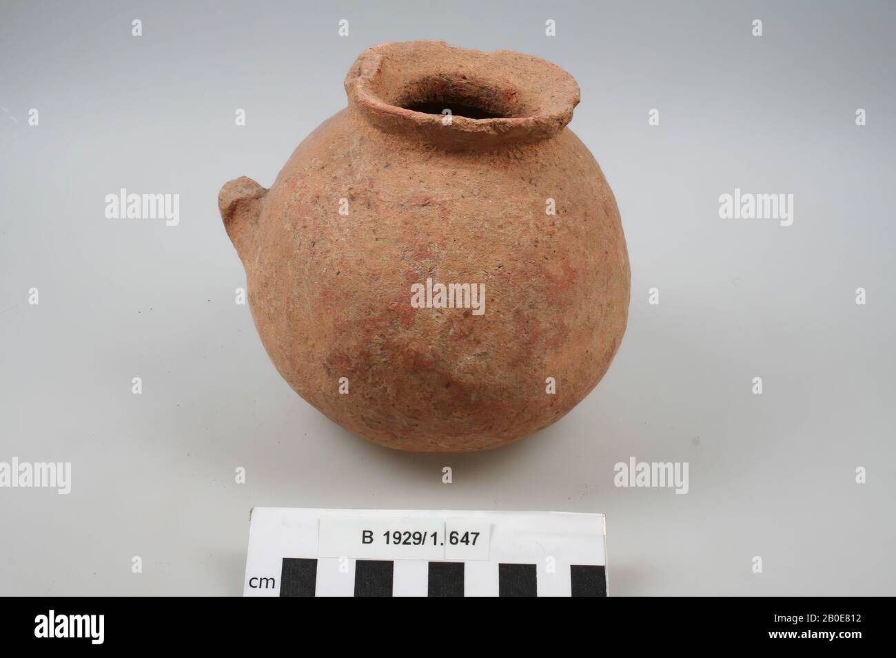 Stoviglie, terracotta, H 12,5 cm, D 12,9 cm, L incl 13,8 cm, Palestina Foto Stock