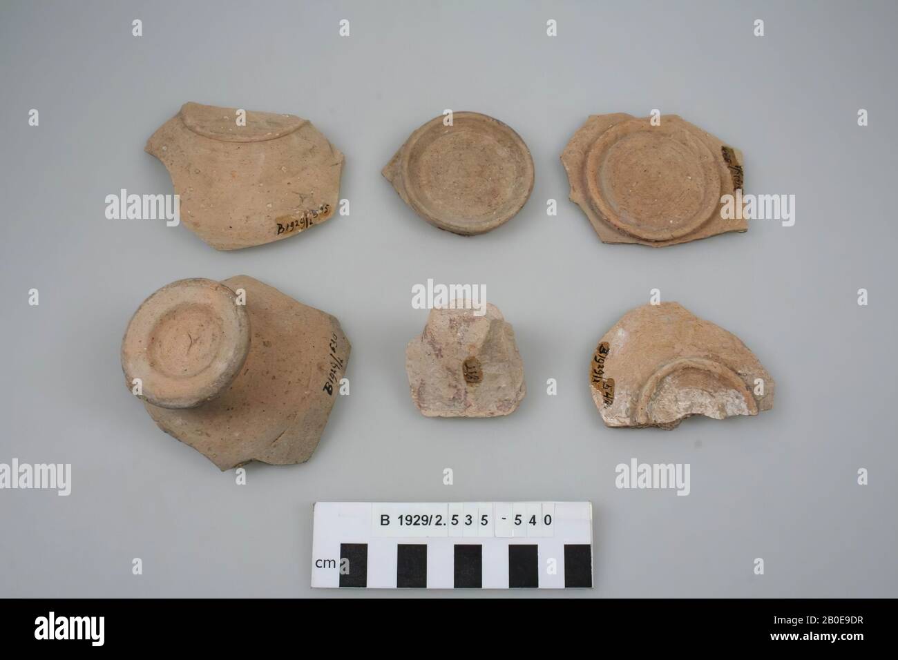 Antico Vicino Oriente, stoviglie, terracotta, D 5,6 cm, Bronzo Medio 2000-1550 a.C., Palestina Foto Stock
