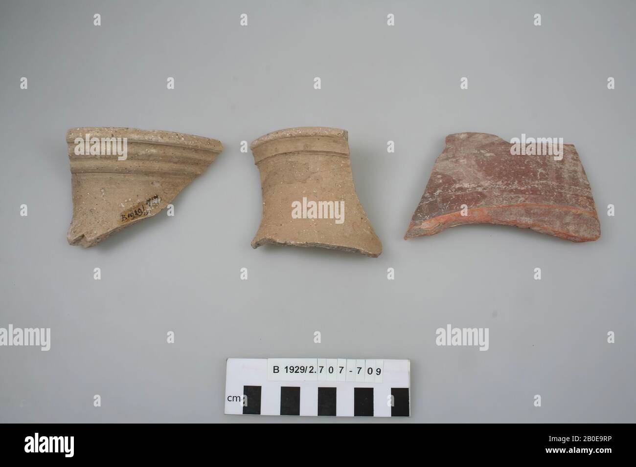 Shard, terracotta, br: 7,5 cm, Israele Foto Stock Shard, terracotta, br: 7,5 cm, Israele Foto Stock