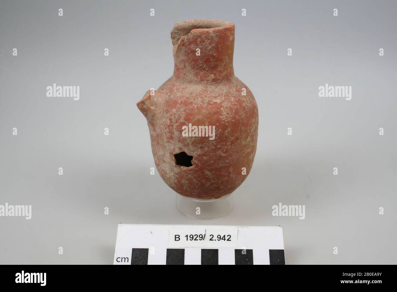 Caraffa, terracotta, h: 11,9 cm, diam: 7 cm, br: 8 cm, Israele Foto Stock