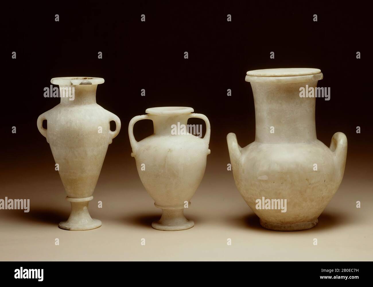 Vaso, 2 manici, cavalletto, vaso, alabastro, 26,5 cm, nuovo Regno 1550-1070 a.C., Egitto Foto Stock