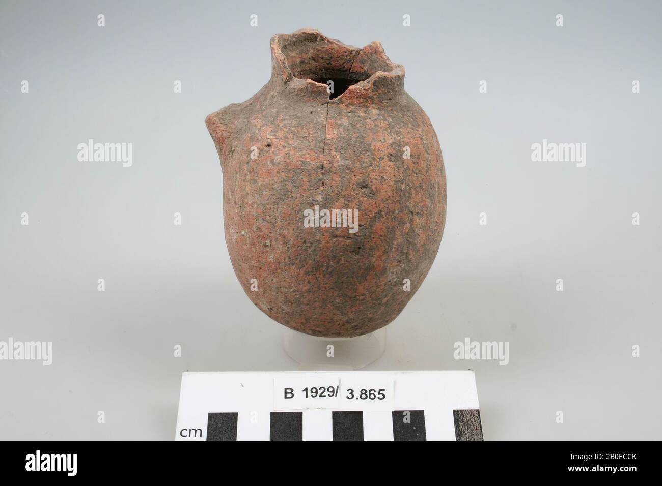 Caraffa, ceramica, h: 10,8 cm, diam: 7,9 cm, Israele Foto Stock