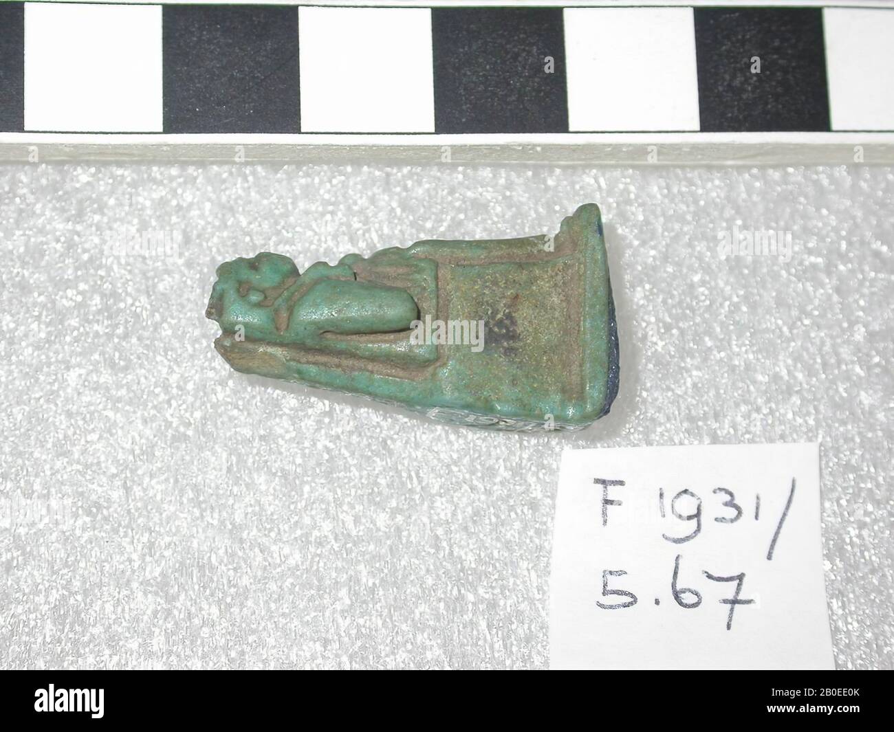 Statua, Iside, seduta, Horus, amulet, dio, dea, faence, 3 cm, Tardo Periodo, Saitian Periodo, Egitto Foto Stock