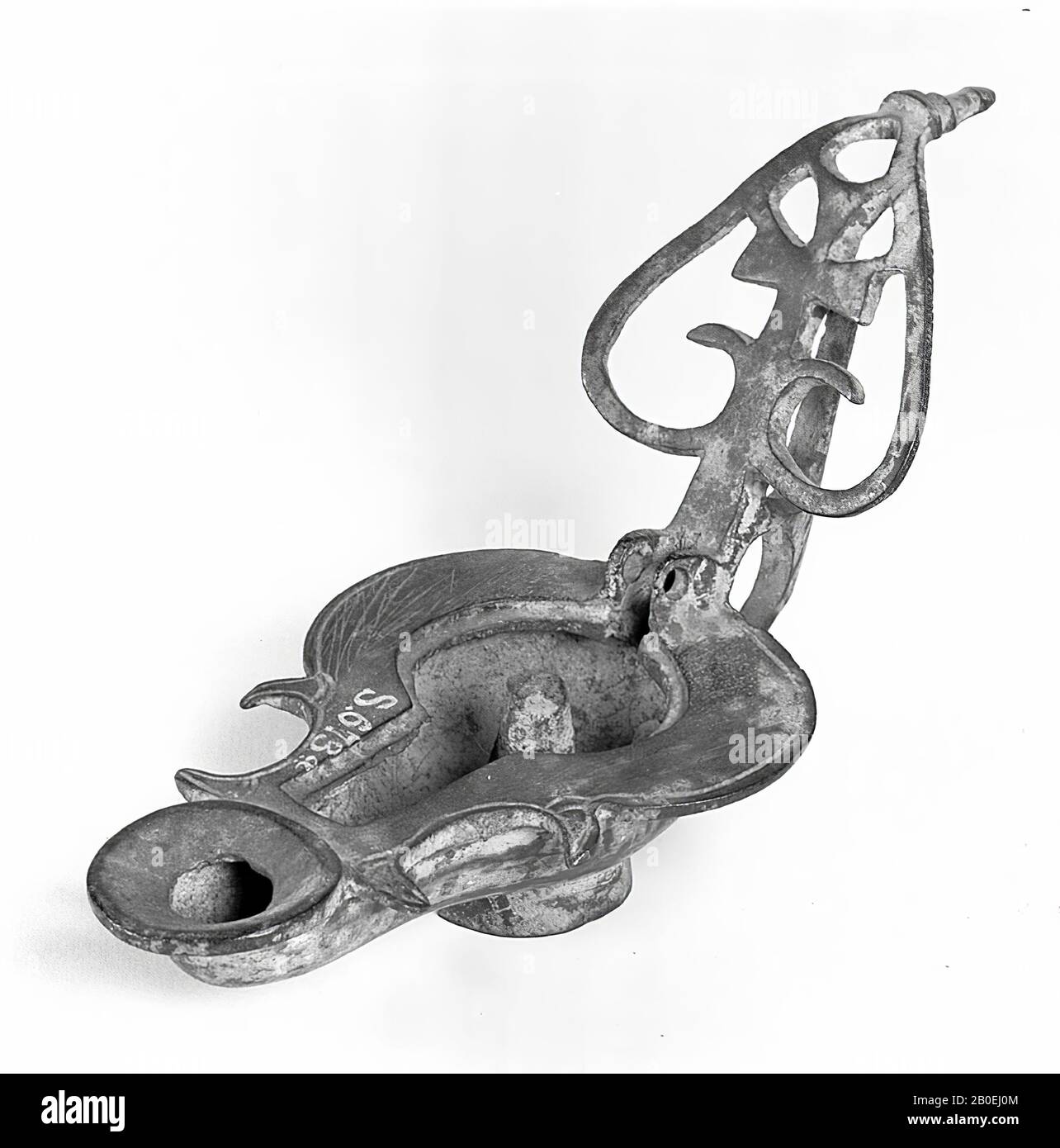 Antichità classica, lampada, bronzo, 8,2 x 18,4 cm, posizione, Turchia Foto Stock