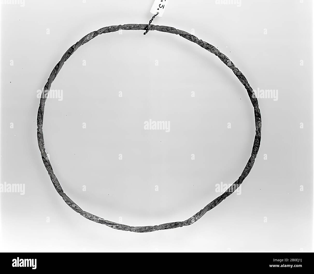 Bracciale, bronzo, ø 7 cm, periodo romano, Italia Foto Stock