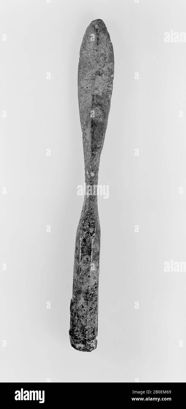 Arrowhead, bronzo, 0,9 x 8 cm, periodo romano, Italia Foto Stock