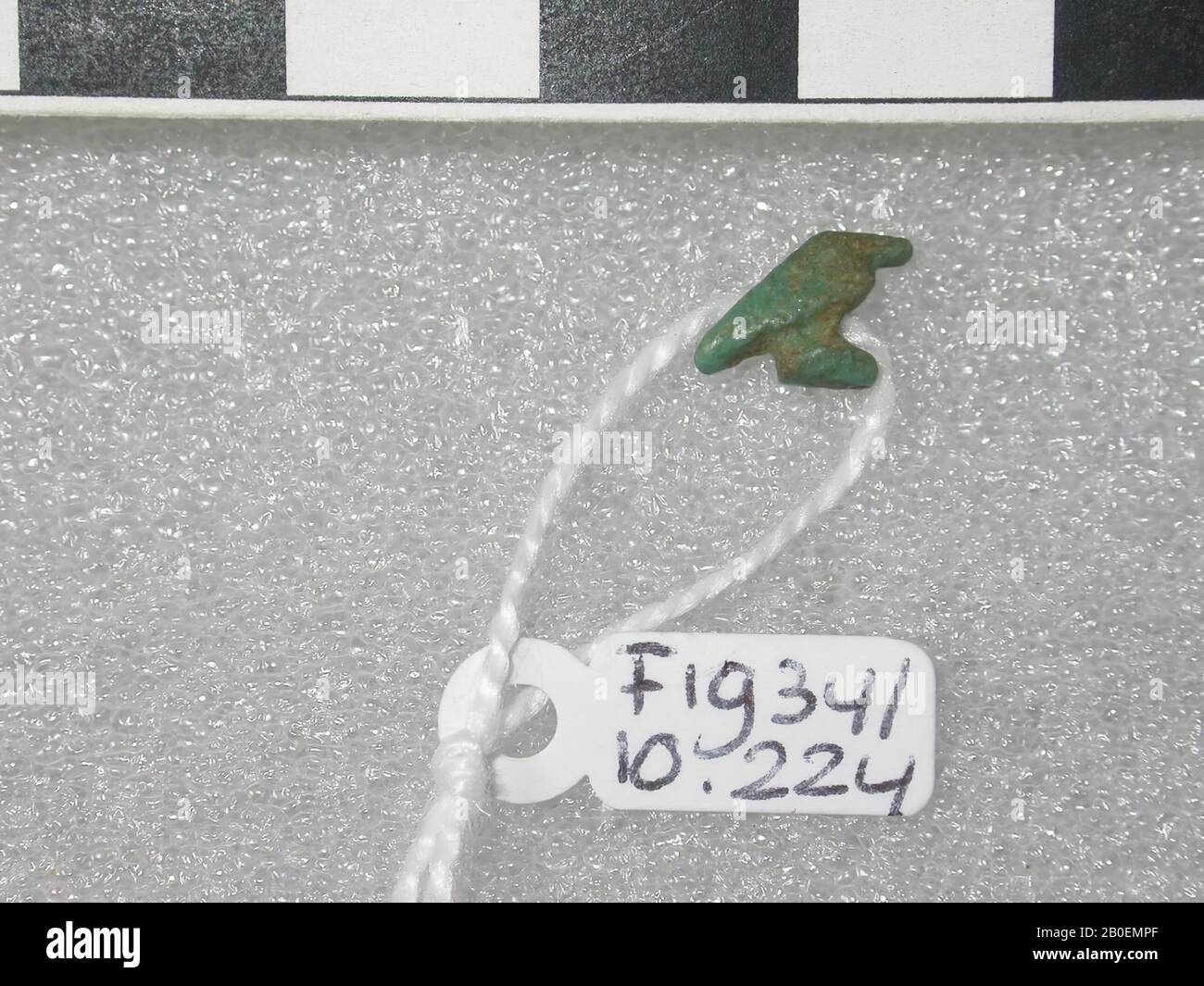 Falco, amuleto, animale, faience, altezza: 0,6 cm, Egitto Foto Stock