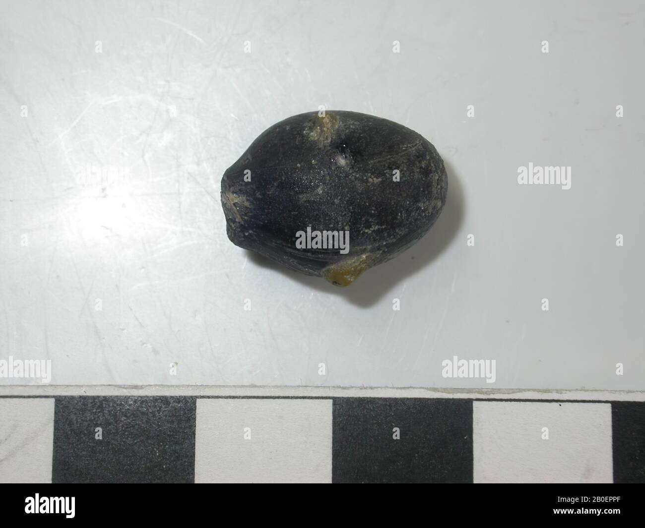 Antichità classica, goccia, vetro, 1,7 cm, ø 0,6 cm, posizione, Turchia Foto Stock