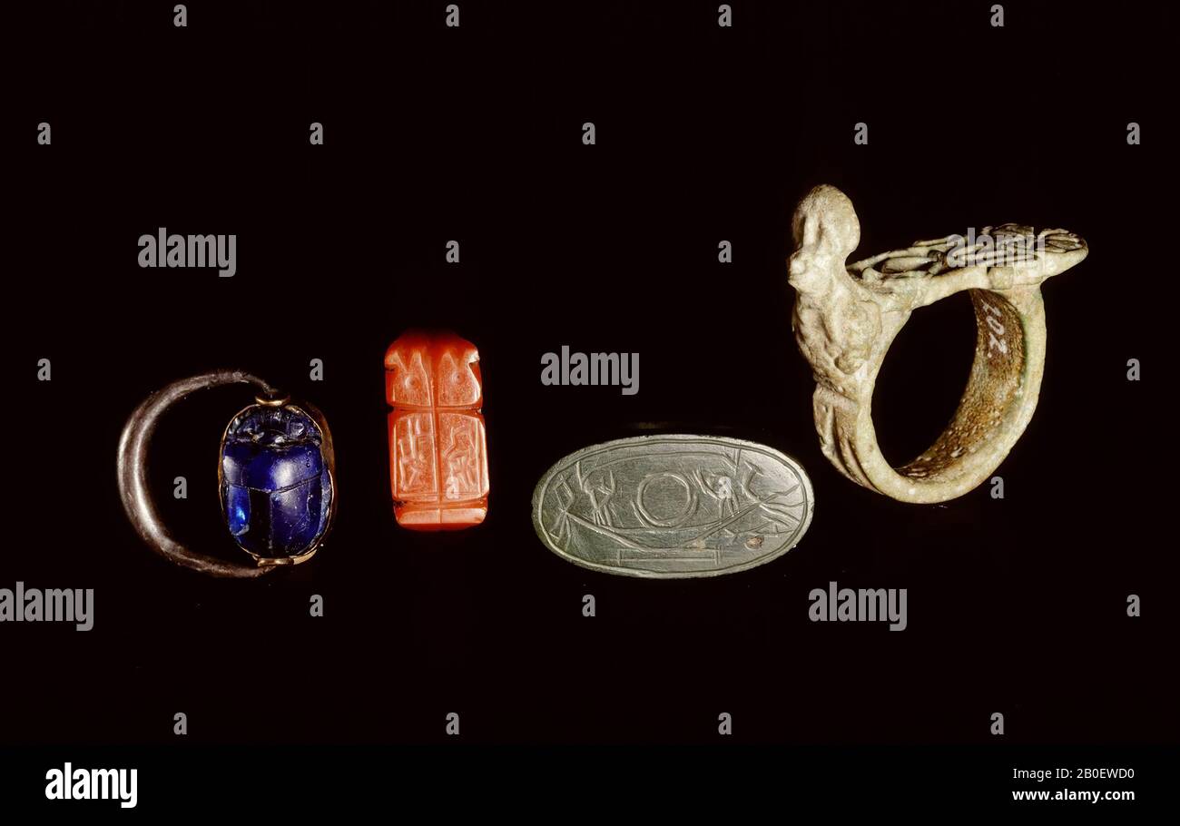 Anello, collare, testa di Sachmet, menat, anchteken, ajour, anello, faience, 2,7 cm, Egitto Foto Stock