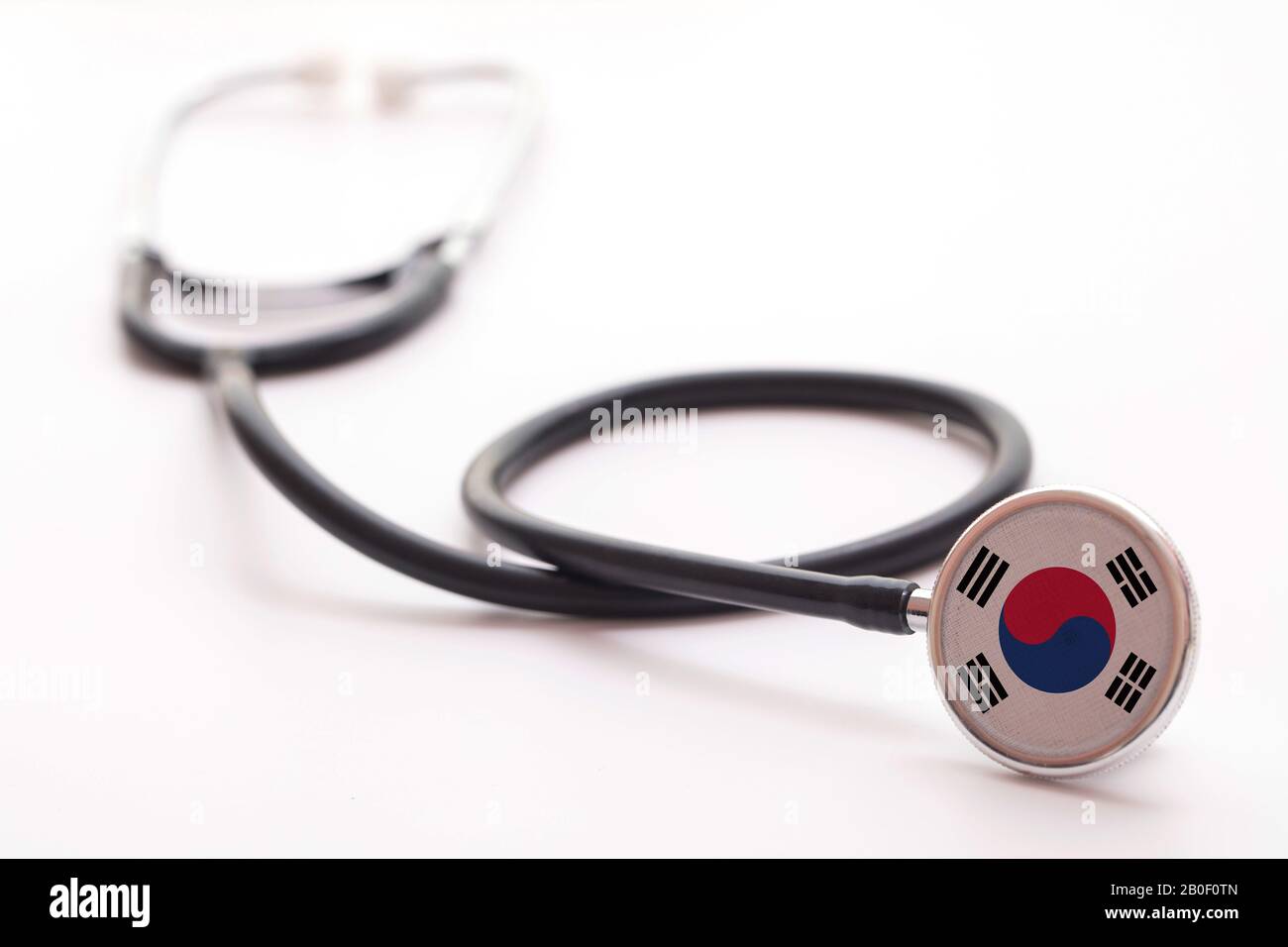 Concetto sanitario della Corea del Sud. Stetoscopio medico con bandiera del paese Foto Stock